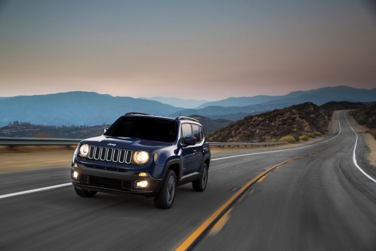 2016 Jeep Renegade Driving