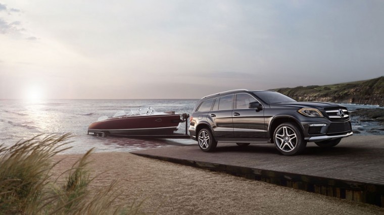 There aren't too many vehicles like the 2016 Mercedes-Benz GL-Class