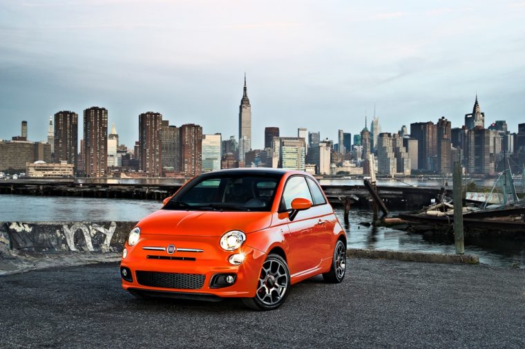 There are five different trim levels available for the 2016 Fiat 500