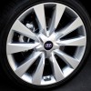 2016 Hyundai Azera model overview tire wheel