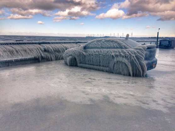 Lake Erie Ice Car Finally Freed From Frozen Shell The News Wheel