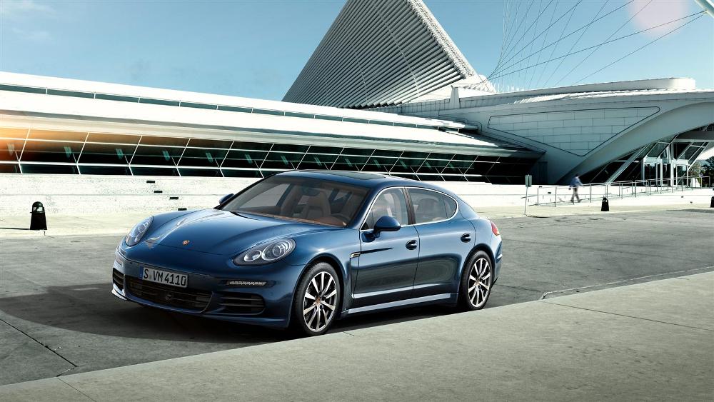 2016 Porsche Panamera Overview - The News Wheel