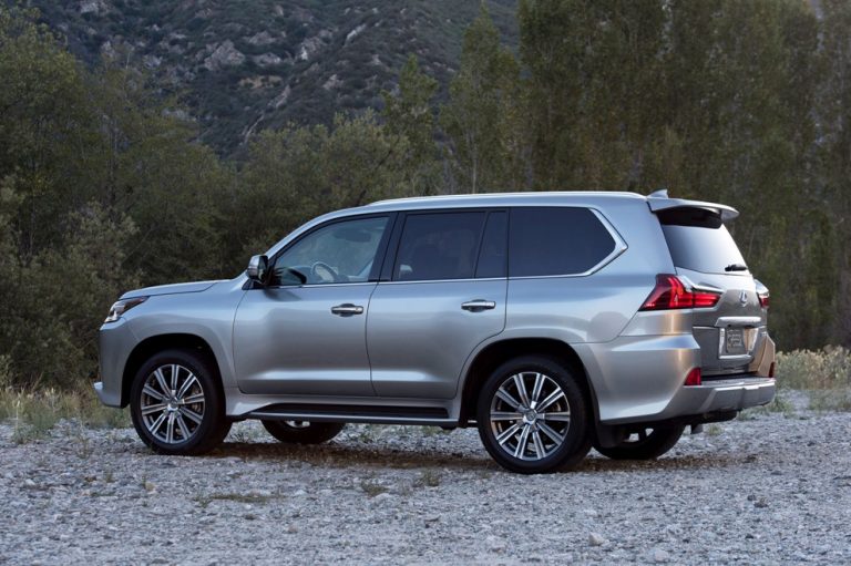 2016 Lexus LX