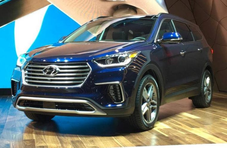 2017 Hyundai Santa Fe at Chicago Auto show