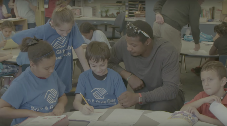 Adam Jones with boys and girls clubs of america on Chevy's #DayItForward