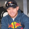 It has been confirmed that driver Brian Vickers will replace the injured Tony Stewart in the Daytona 500