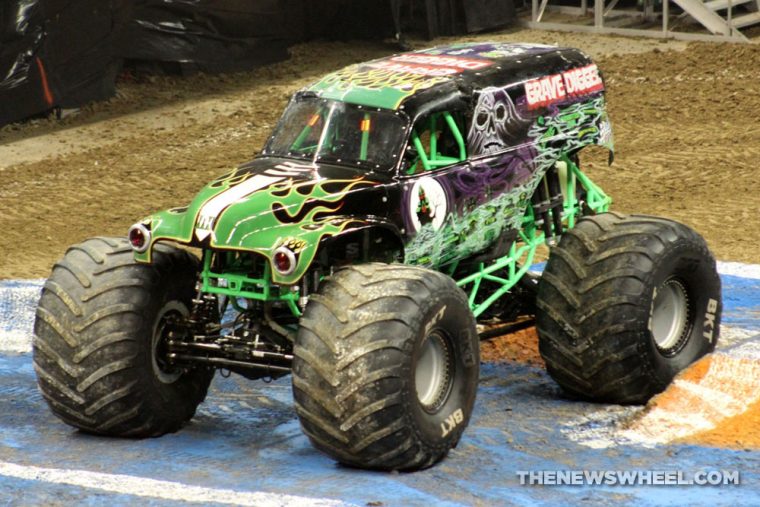 Monster Jam Show Dayton Grave Digger truck