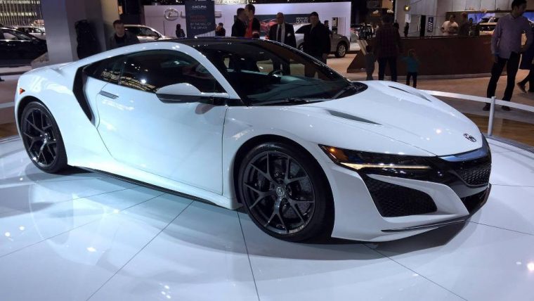 The 2017 Acura NSX made a surprise appearance at the 2016 Chicago Auto Show