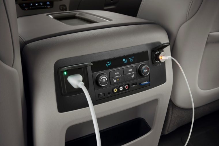 2016 GMC Yukon rear-seat USB ports and climate control