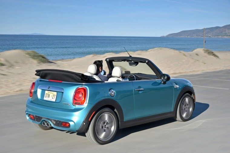 Check out the 2016 MINI Convertible's exterior looks and features