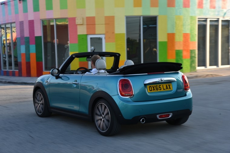 2016 MINI Convertible