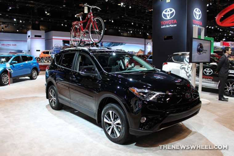 2016 Toyota RAV4 Hybrid CAS