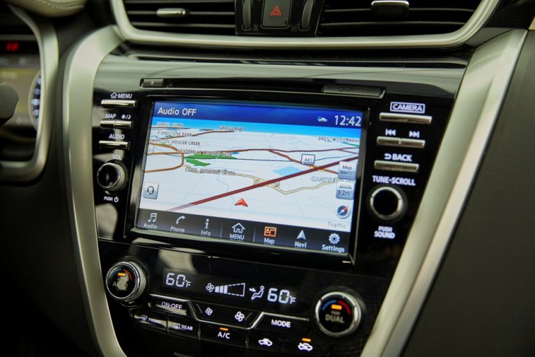 2016 Nissan Murano navigation