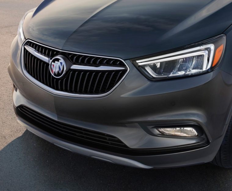 Buick has recently disclosed details about the upcoming 2017 Buick Encore, and besides offering a redesigned exterior, it will also be compatible with Apple CarPlay and Android Auto