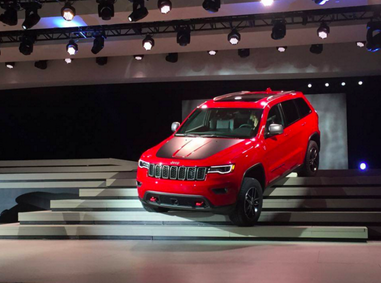 2017 Jeep Grand Cherokee Trailhawk Debut