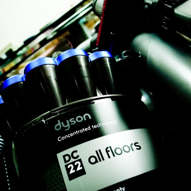 Dyson motor