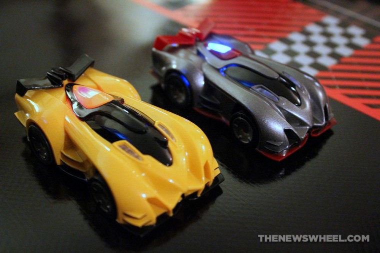 Anki DRIVE remote controlled robotic racing cars review starter slot cars