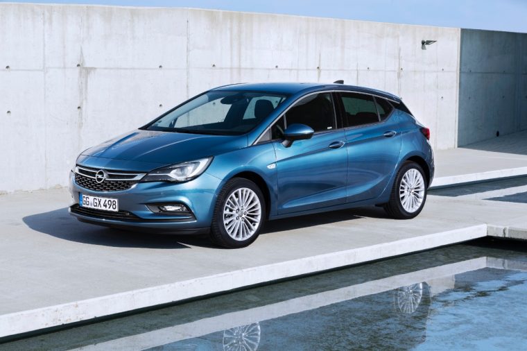 Opel Astra Named European Car Of The Year 16 At Geneva The News Wheel