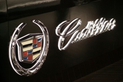 cadillac logo pop up