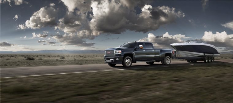 A new gooseneck hitch and trailering cameras will now be offered for GMC Sierra pickups