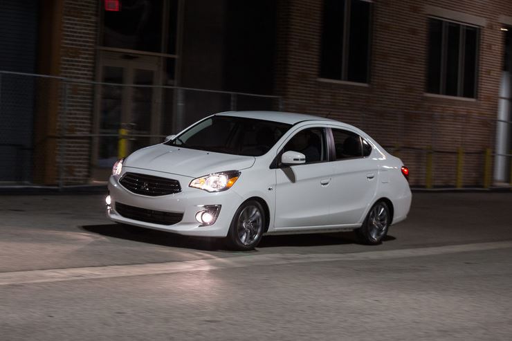 2017 Mitsubishi Mirage G4 Headlights