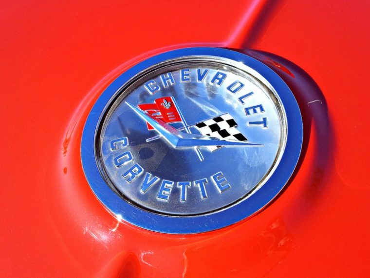 According to a report from Car and Driver, GM plans on introducing a new-generation mid-engine Corvette at the 2018 Detroit Auto Show