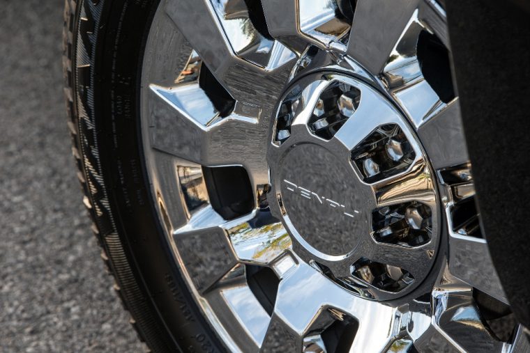 car tire hubcap