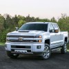 If the front end of the new 2017 Chevy Silverado HD looks different, that’s because it now boasts a functional hood scoop