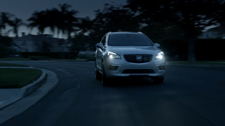 The first commercial for the 2017 Buick Envision was broadcasted during the U.S. Open Gulf tournament