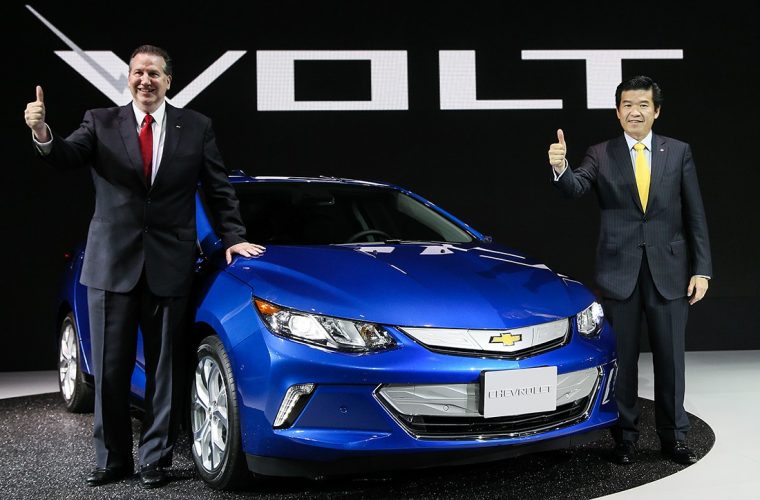 2017 Chevrolet Volt debuts at Busan International Motor Show