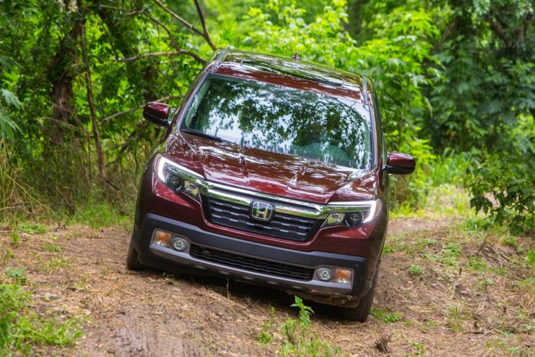 The Honda Ridgeline midsize pickup truck returns for the 2017 model year and will carry a starting MSRP of $29,475