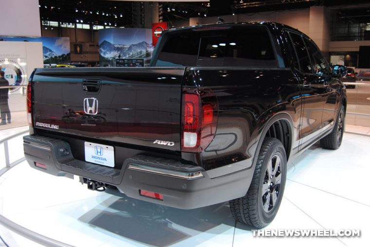 The Honda Ridgeline midsize pickup truck returns for the 2017 model year and will carry a starting MSRP of $29,475