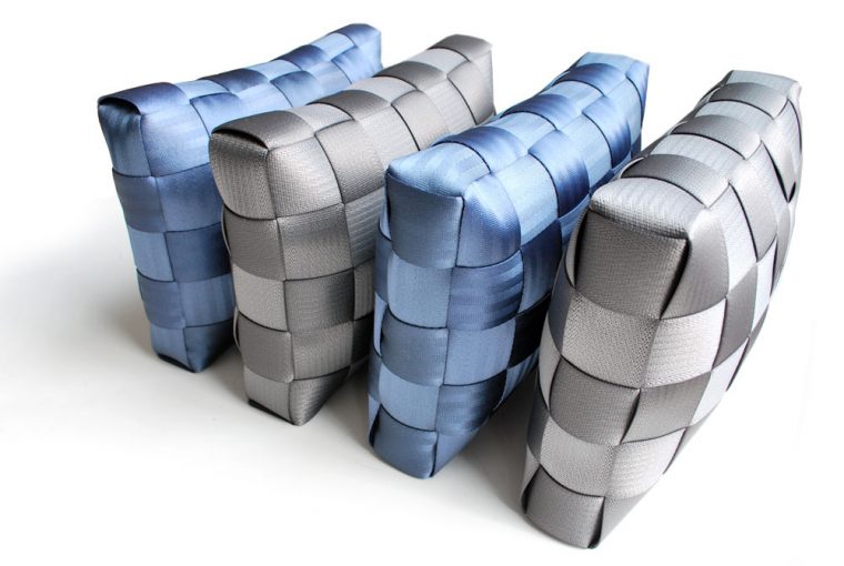 Car seat belt pillows