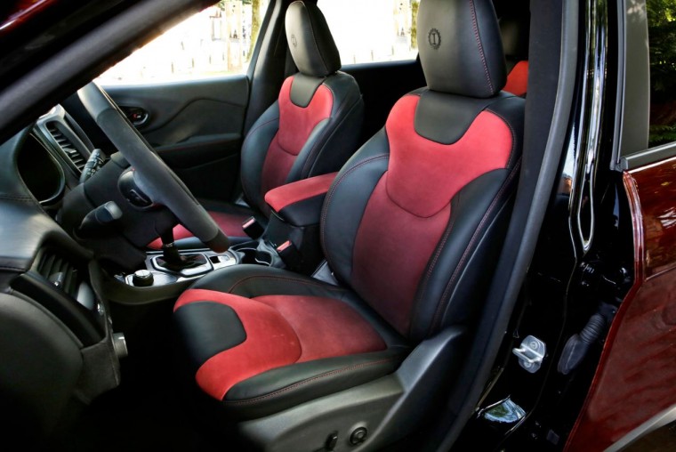 Jeep Cherokee Jazz Edition Interior