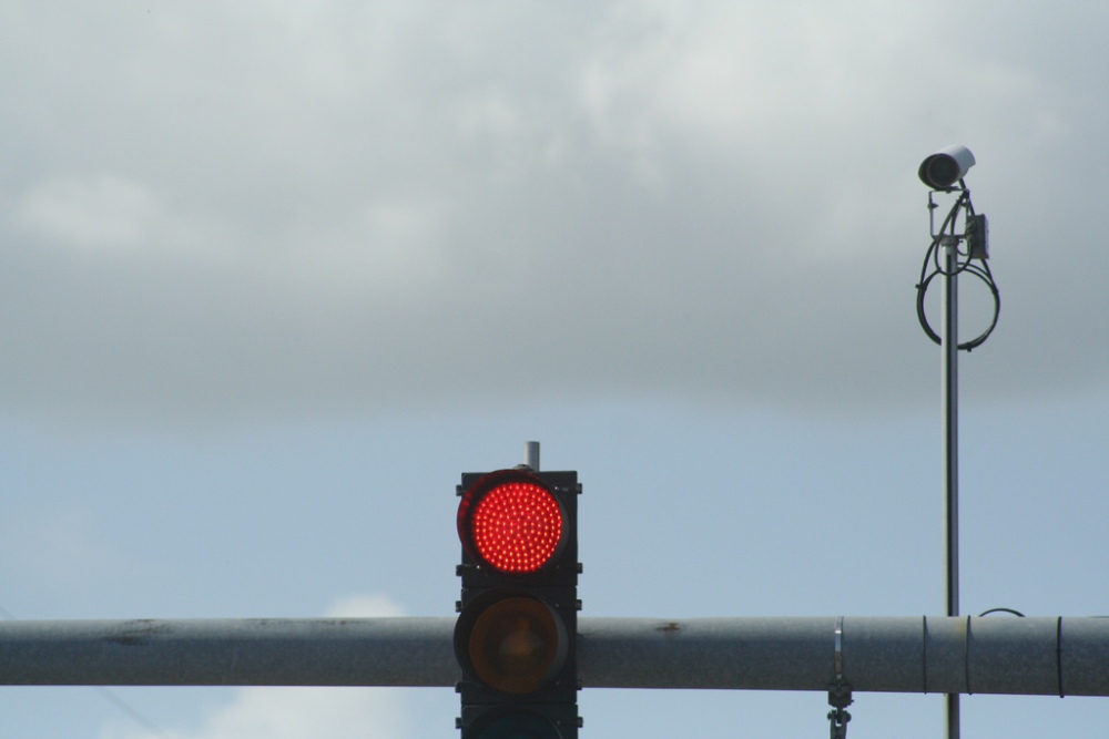 do all traffic lights have cameras