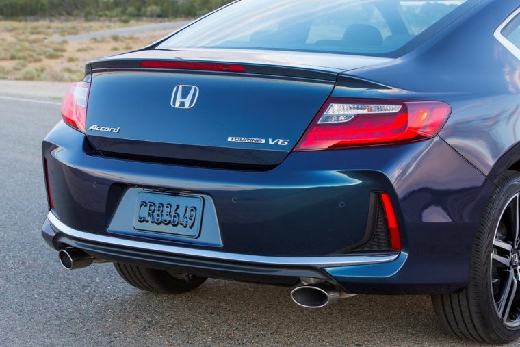 The 2017 Honda Accord Coupe offers the choice between a four-cylinder and V6 engine, as well as the option between a standard manual or available automatic transmission