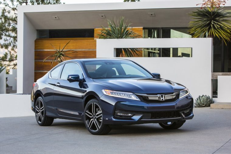 The 2017 Honda Accord Coupe offers the choice between a four-cylinder and V6 engine, as well as the option between a standard manual or available automatic transmission