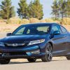 The 2017 Honda Accord Coupe offers the choice between a four-cylinder and V6 engine, as well as the option between a standard manual or available automatic transmission