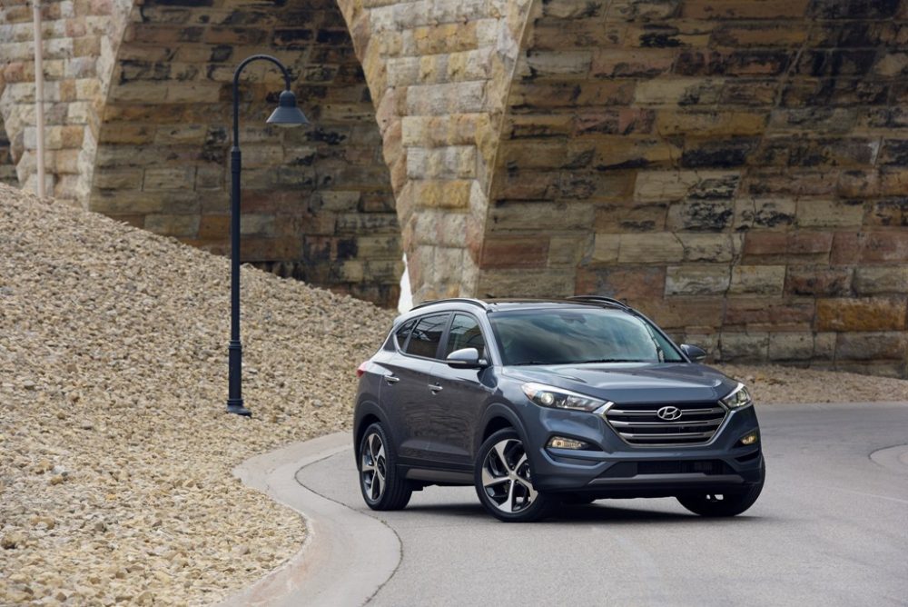 2017 Hyundai Tucson Overview front view