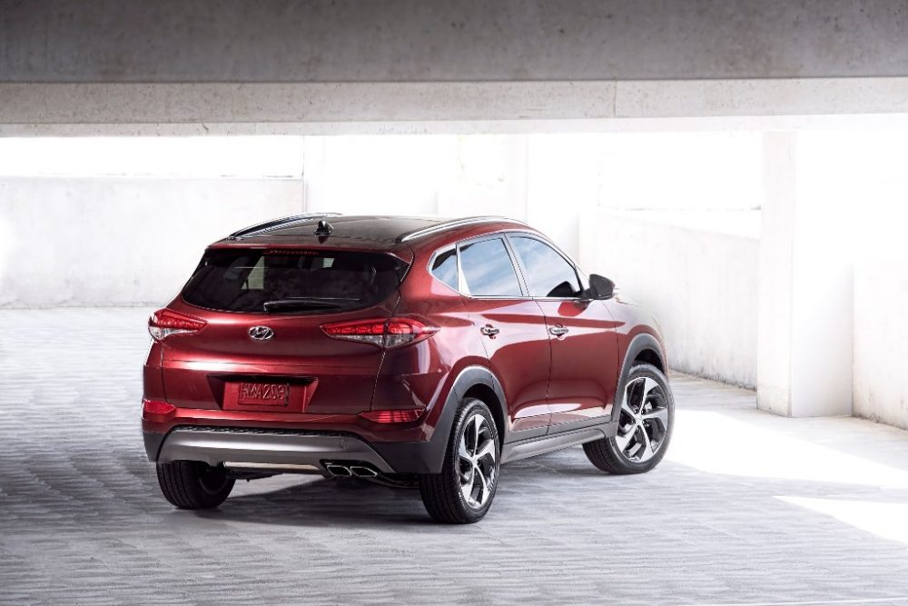 2017 Hyundai Tucson Overview red rear exterior