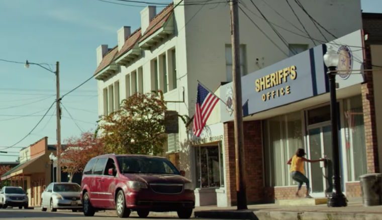 Halle Berry and a Chrysler Town & Country minivan seem to get equal screentime in the thriller movie "Kidnap" 