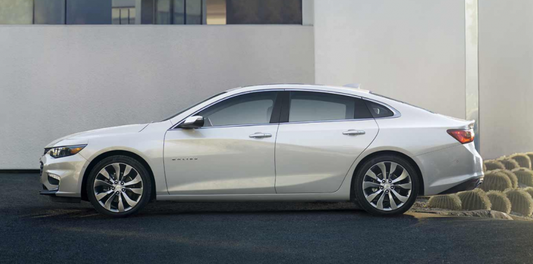 2017 Chevrolet Malibu Side View