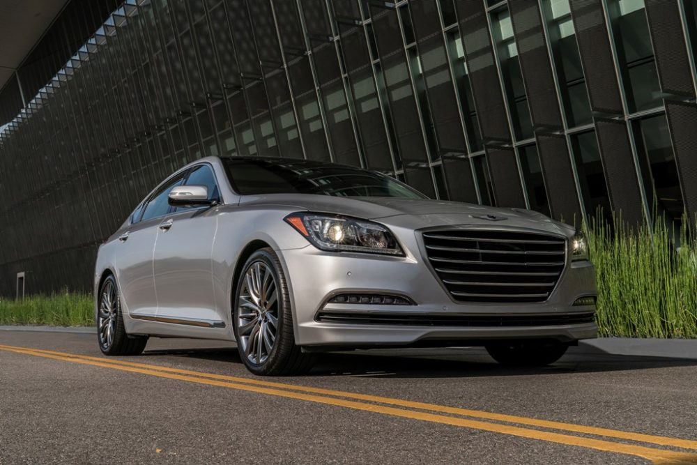 2017 Genesis G80 Overview luxury car grille