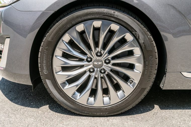 2017 Genesis G90 model overview car tire wheel