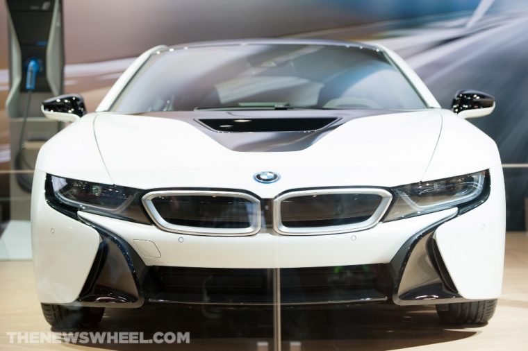 BMW i8 Supreme bape shark Paintjob 