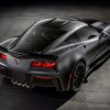 The 2017 Corvette Grand Sport combines the Stingray’s engine with the Z06’s appearance