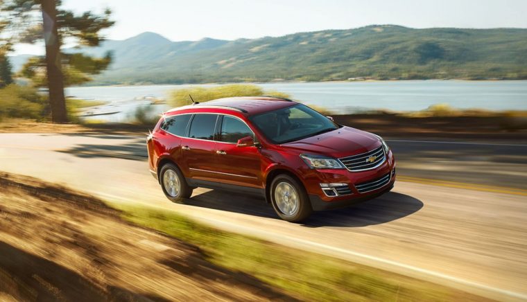 2017 Chevrolet Traverse Driving