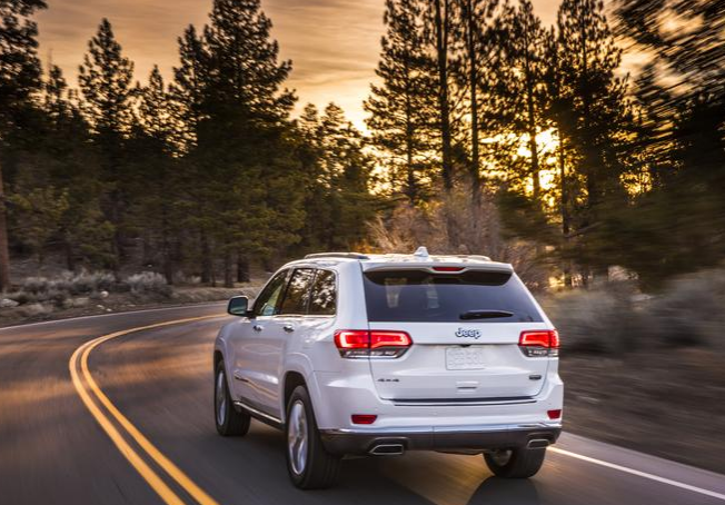 2017 Jeep Grand Cherokee Rear End