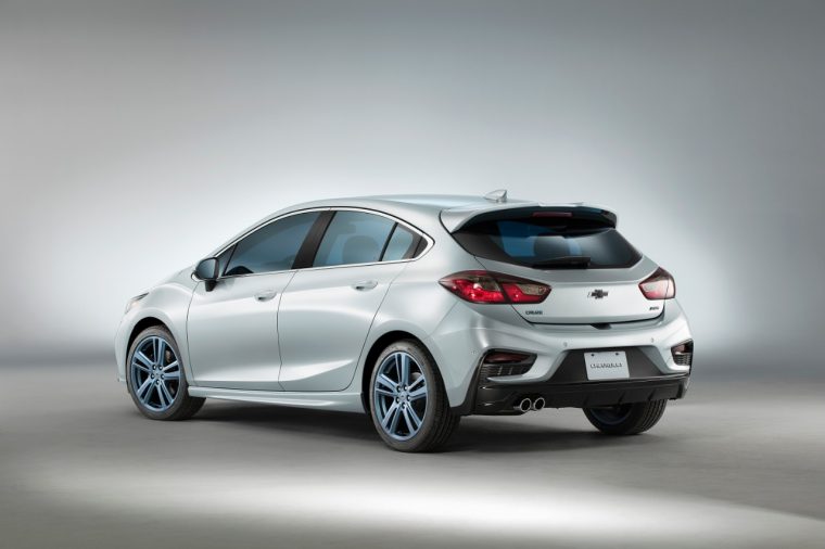 Chevy Cruze RS Hatch Blue Line concept