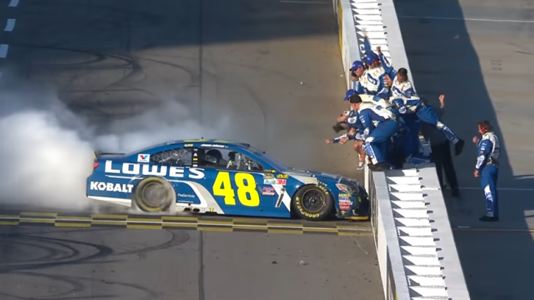 Jimmie Johnson won his fourth race of the 2016 NASCAR season at Martinsville 